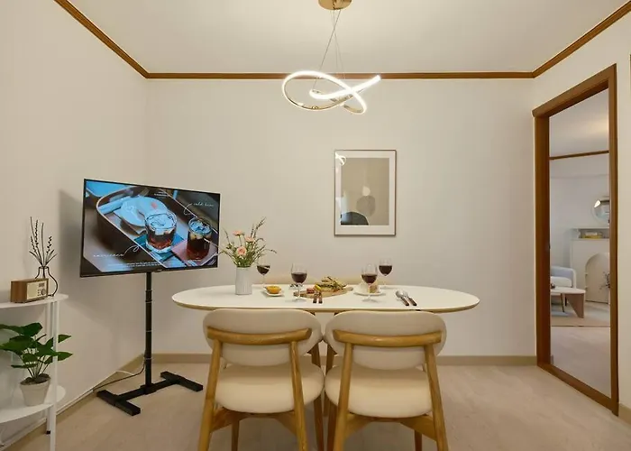 아파트 하루스테이 서울대벤처타운역 6명 퀸베드3개 서울역홍대강남30분 올리모델링 감성숙소